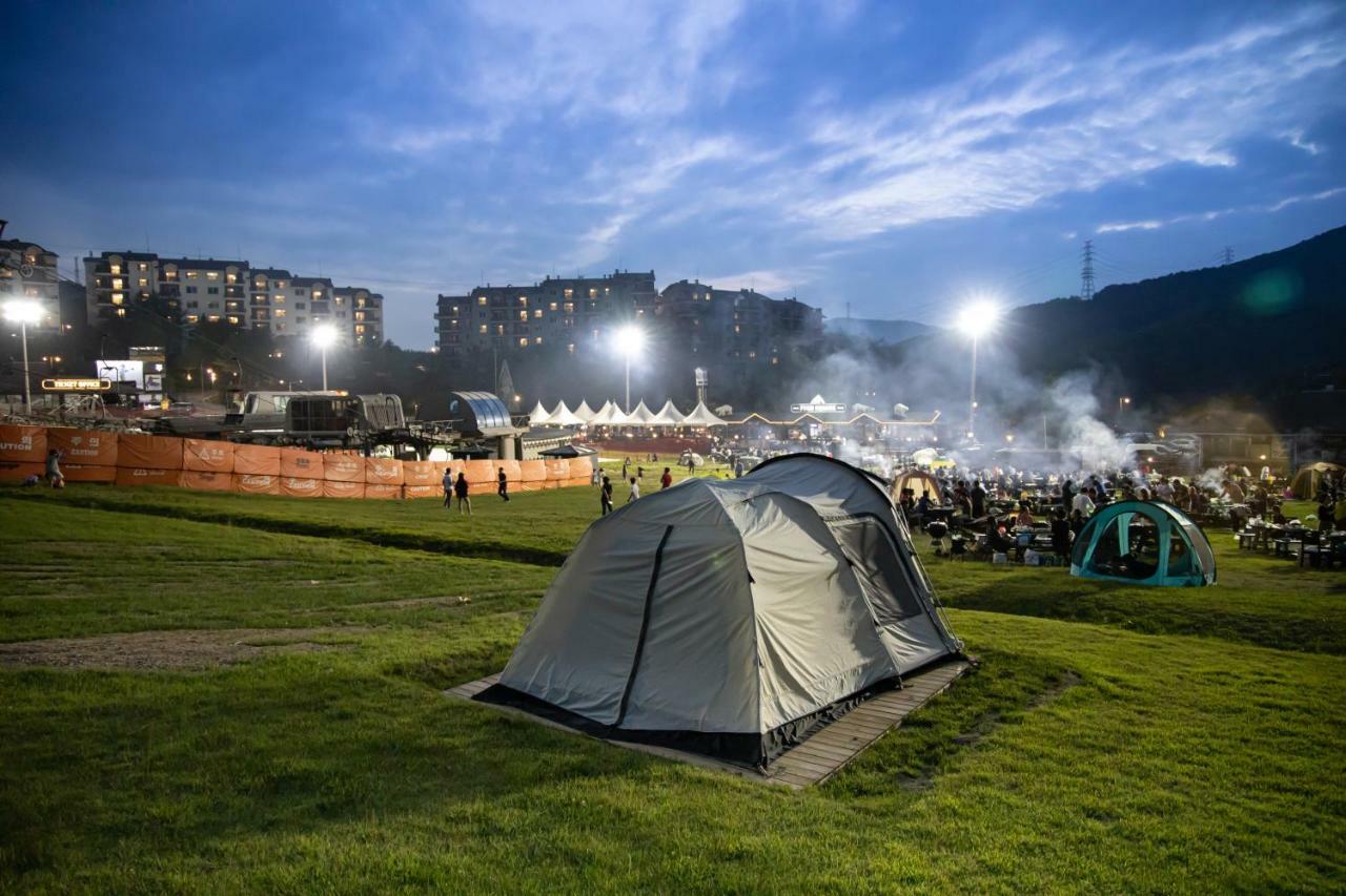 Bears Town Hotel Pocheon Exterior photo